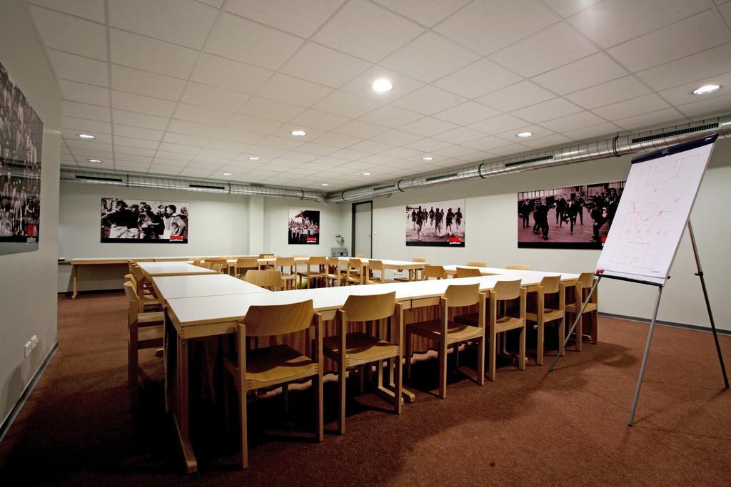 Goalfever Sports & Guesthouse Essen Exterior photo